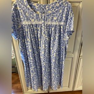 Croft & Barrow Woman’s Nightgown 3X NEW